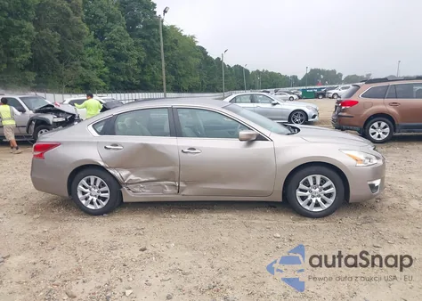 2013 Nissan Altima 2.5 S из США, поврежденный, VIN 1N4AL3AP8DC158234